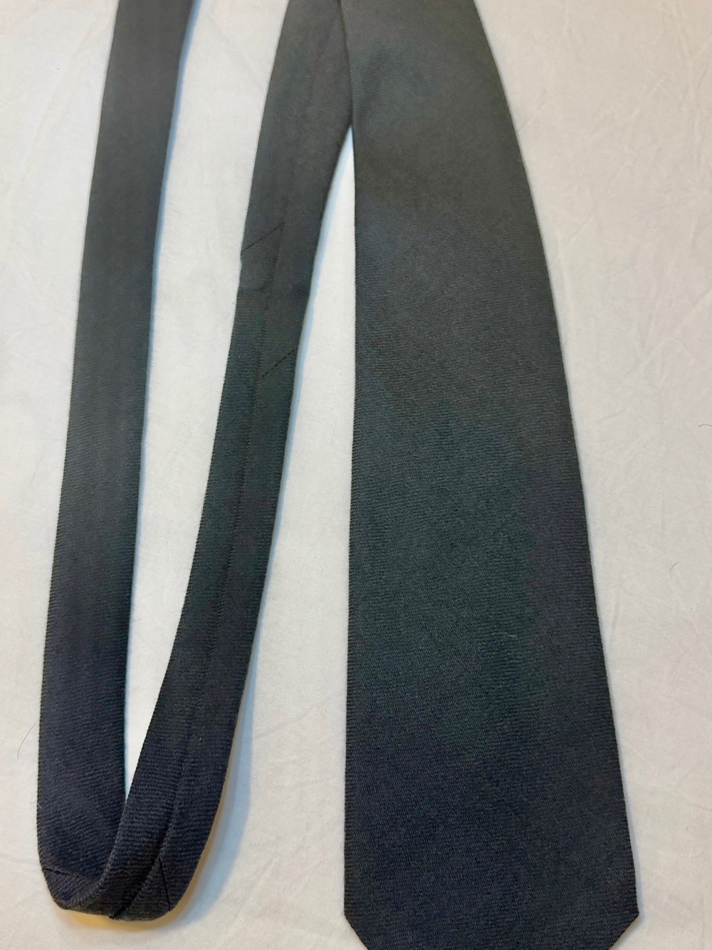 Atmosphere Italy Cashmere & Lana Wool Tie - Classic 4" Charcoal Gray